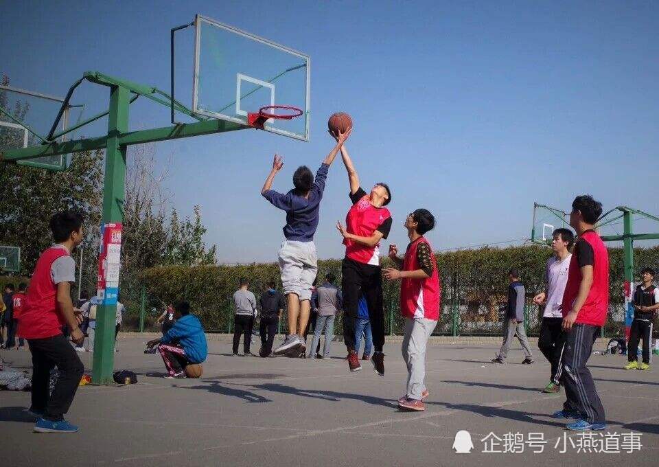 体育班怎么吸引男生?别只会喊来打球,这几种方法才管用 体育班怎么吸引男生?别只会喊来打球,这几种方法才管用