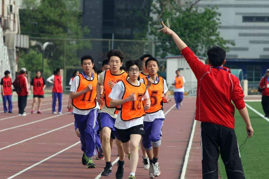 中考体育跑步怎么高分?别慌,我帮你捋清楚 中考体育跑步怎么高分?别慌,我帮你捋清楚